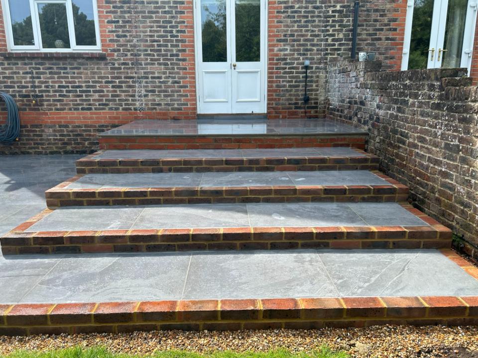 Sussex Patios & Brickwork Ltd