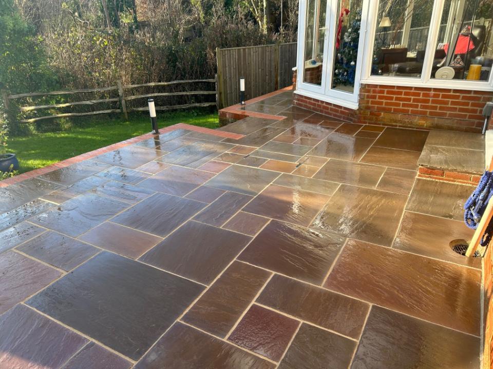 Sussex Patios & Brickwork Ltd